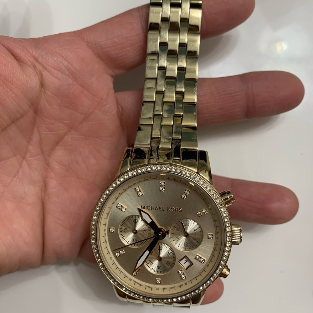 Michael kors like new watch.